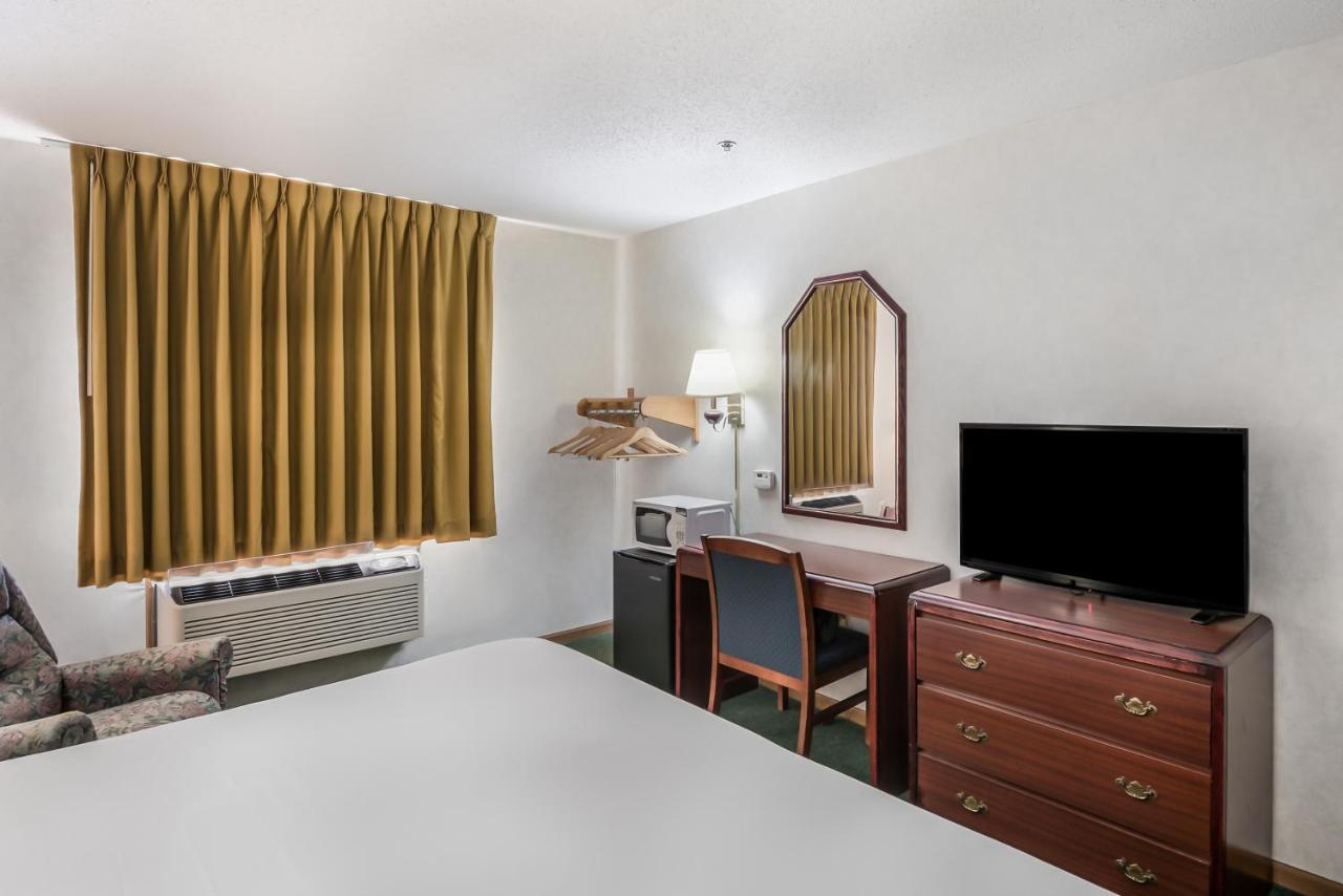Americas Best Value Inn-Wenona Luaran gambar