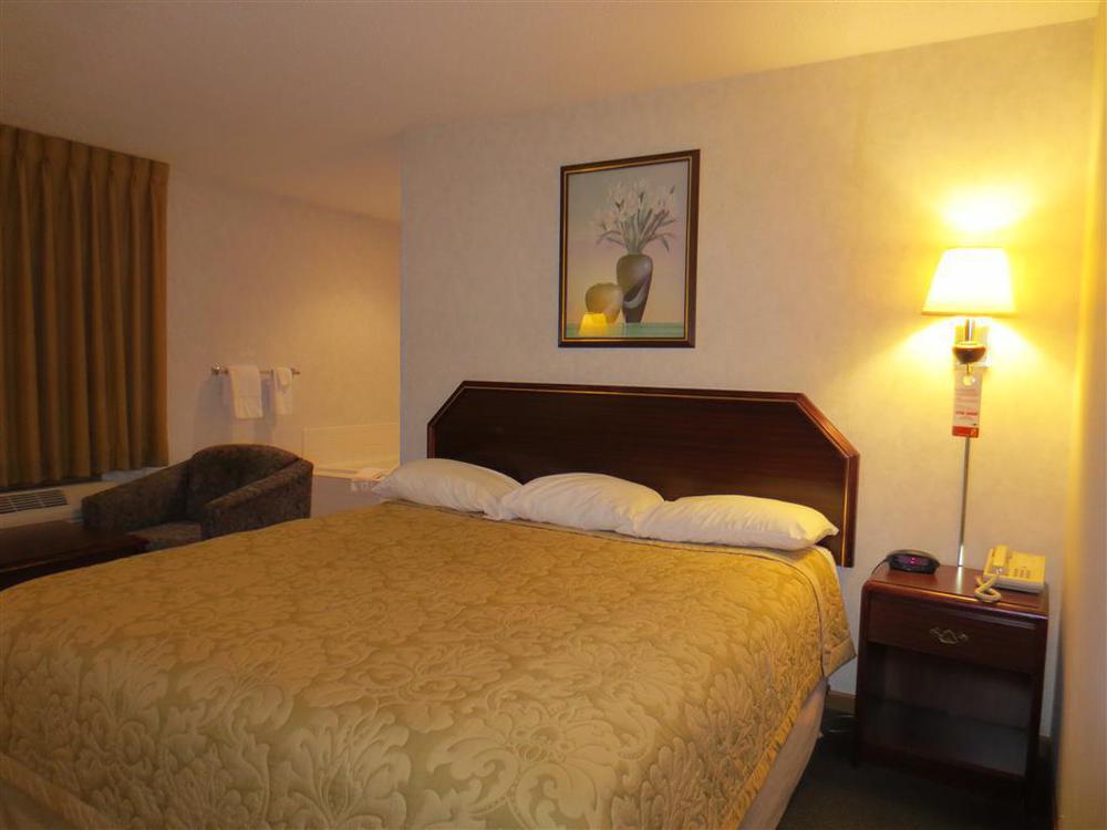 Americas Best Value Inn-Wenona Bilik gambar
