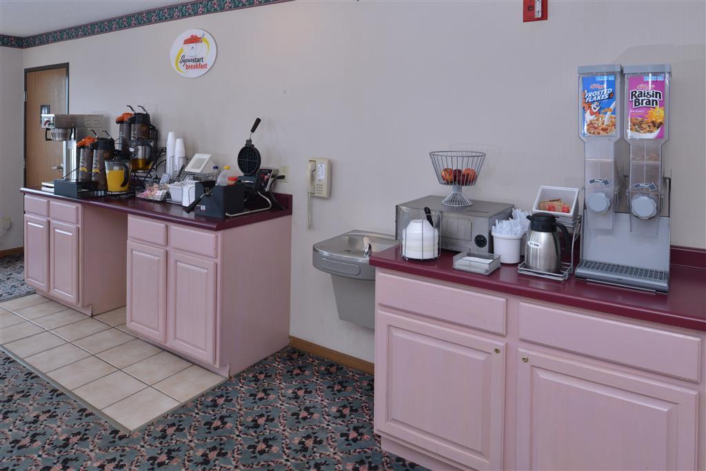 Americas Best Value Inn-Wenona Restoran gambar